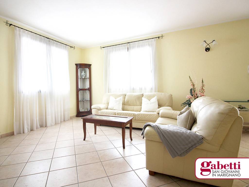 casa indipendente in vendita a Rimini in zona Miramare di Rimini
