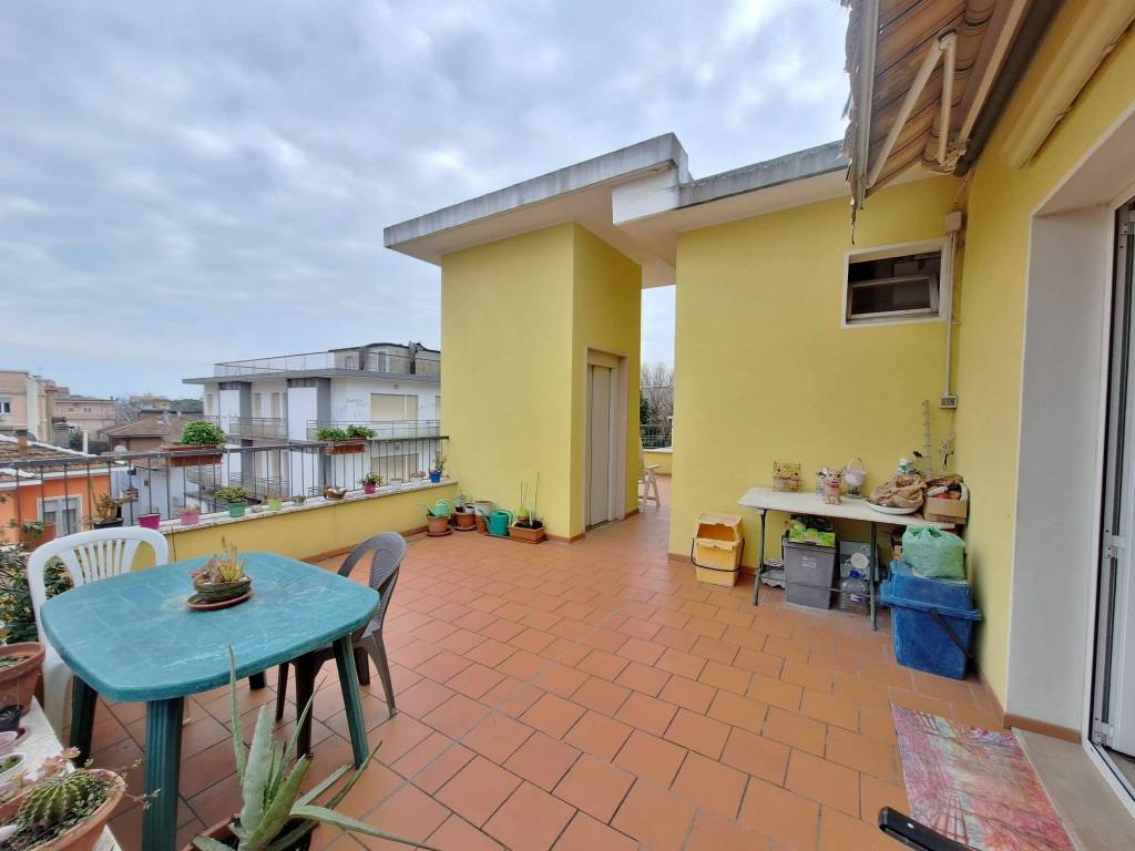 appartamento in vendita a Rimini in zona Lagomaggio