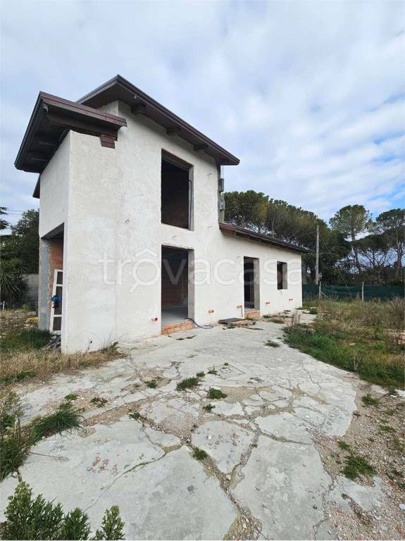 casa indipendente in vendita a Rimini in zona Gaiofana