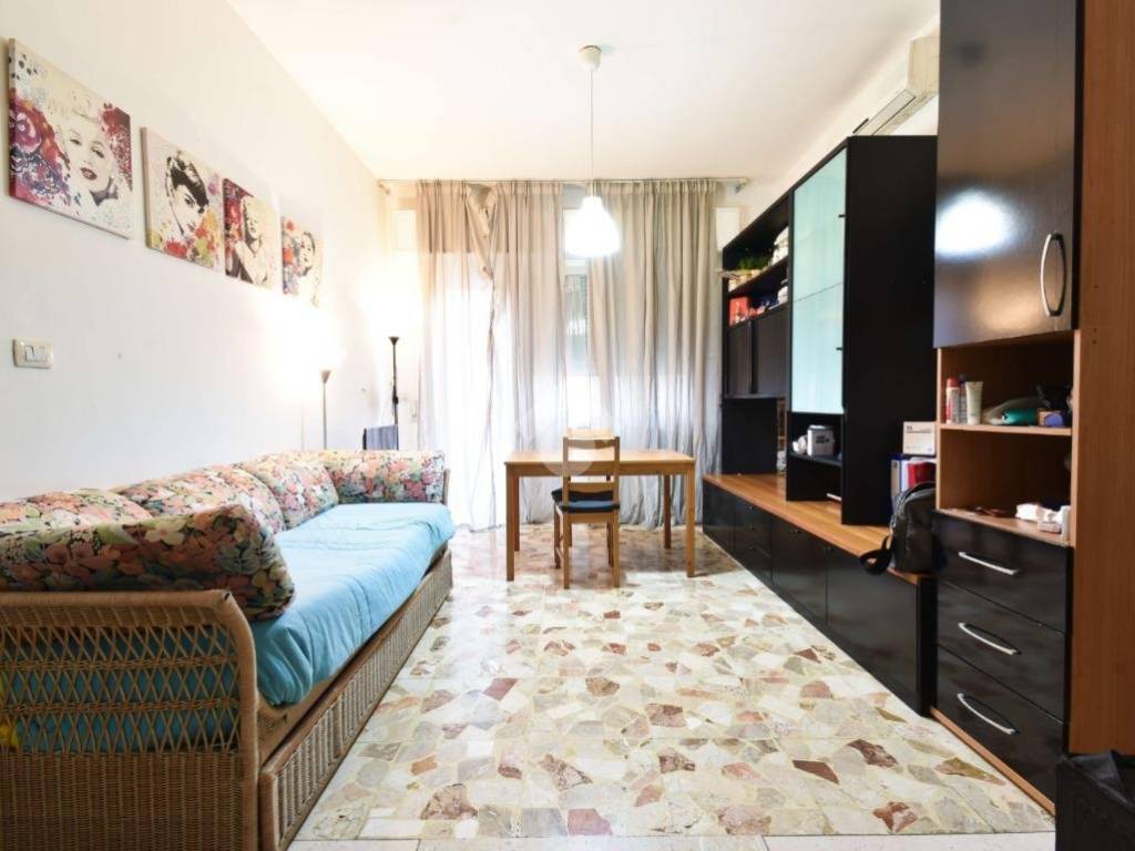 appartamento in vendita a Rimini in zona Lagomaggio