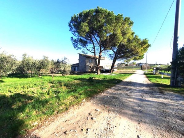 casa indipendente in vendita a Rimini in zona Corpolò