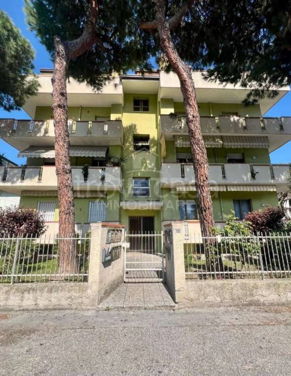 appartamento in vendita a Rimini in zona Viserba