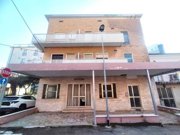 appartamento in vendita a Rimini in zona Viserba