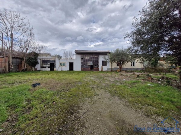 casa indipendente in vendita a Rimini in zona Vergiano
