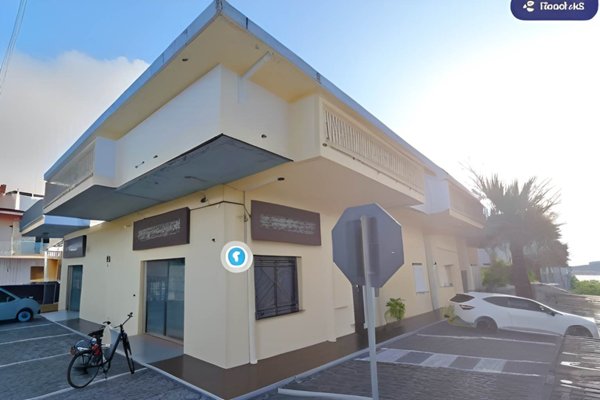 ufficio in vendita a Rimini in zona Miramare di Rimini