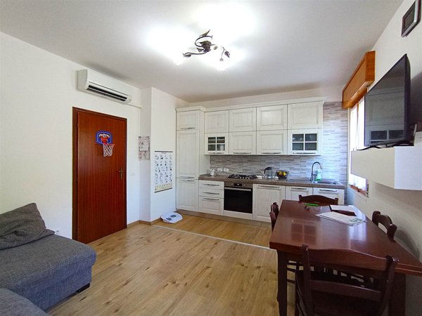 casa indipendente in vendita a Rimini in zona INA Casa