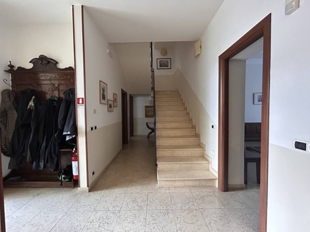 casa indipendente in vendita a Rimini