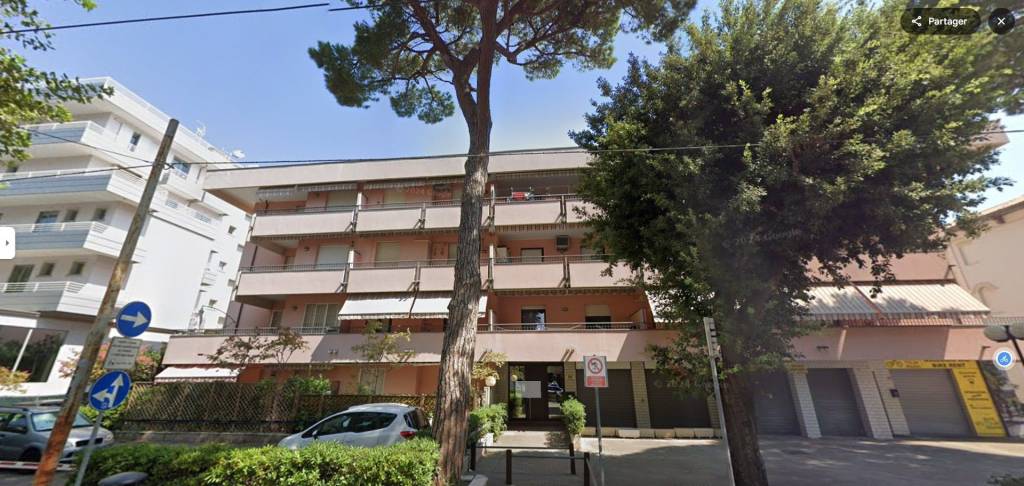 appartamento in vendita a Rimini in zona Marina Centro