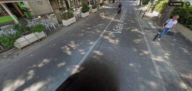negozio in vendita a Rimini in zona Marina Centro