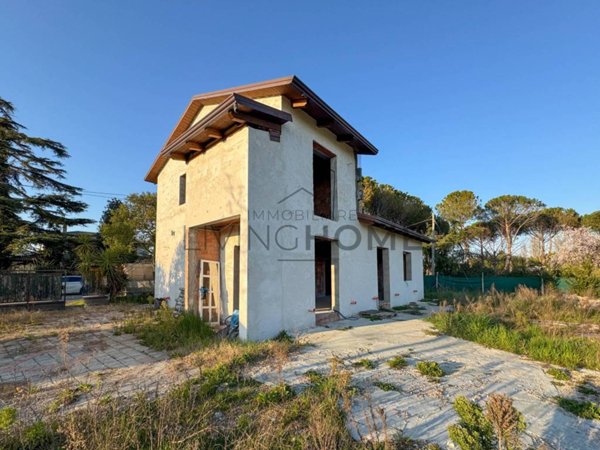 appartamento in vendita a Rimini in zona Gaiofana