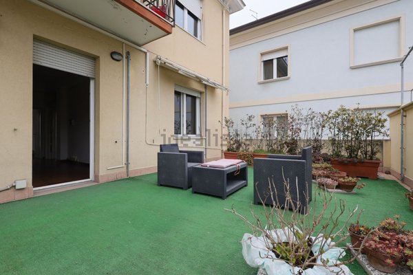 casa indipendente in vendita a Rimini in zona Centro Storico