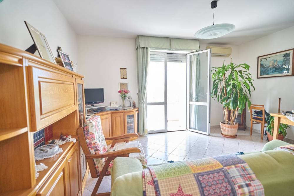 appartamento in vendita a Rimini in zona Lagomaggio