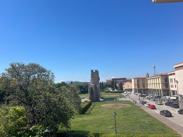 appartamento in vendita a Rimini in zona Centro Storico