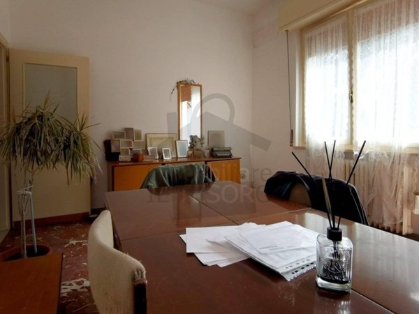 appartamento in vendita a Rimini in zona Marina Centro