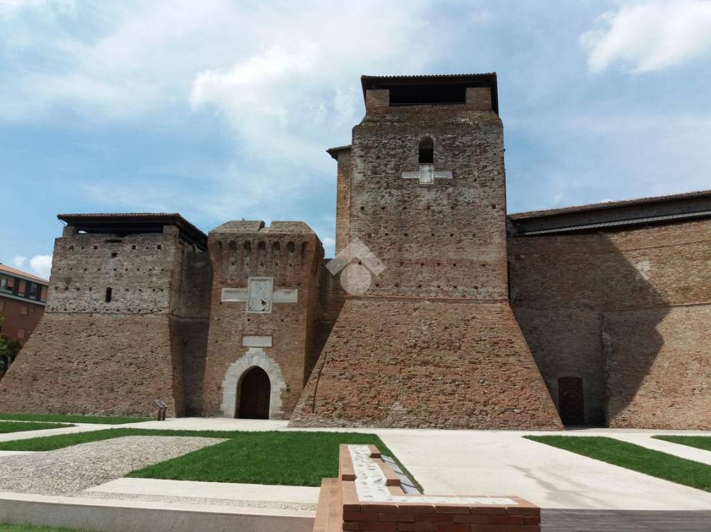 negozio in vendita a Rimini in zona Marina Centro