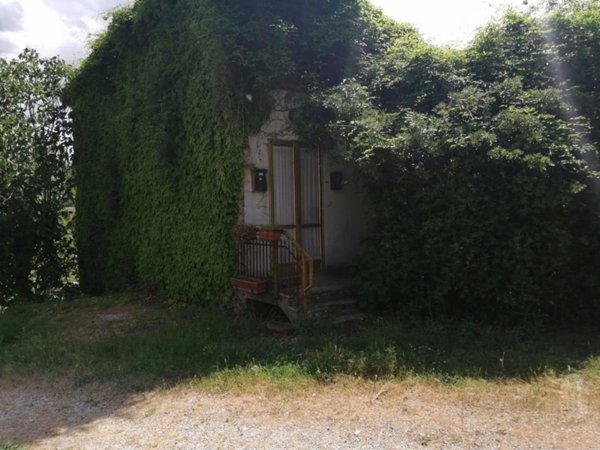 casa indipendente in vendita a Rimini in zona Corpolò