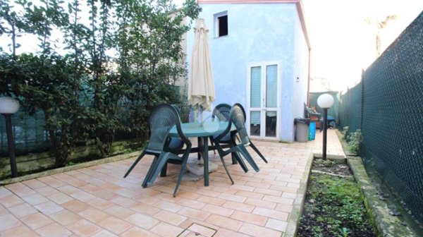 casa indipendente in vendita a Rimini