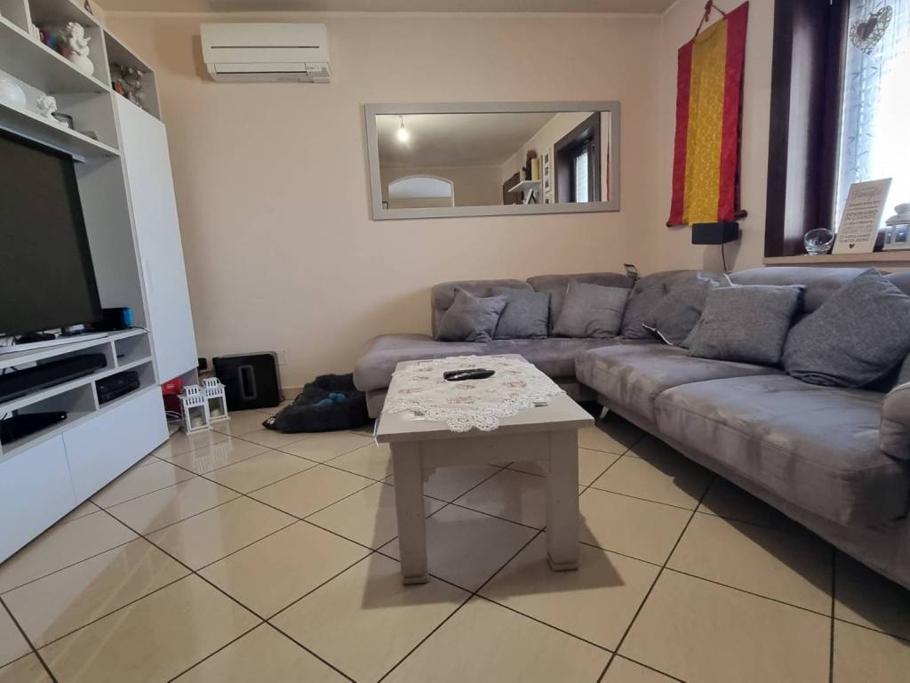 appartamento in vendita a Rimini in zona Lagomaggio