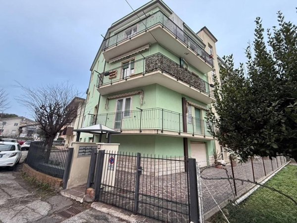 appartamento in vendita a Rimini in zona Lagomaggio