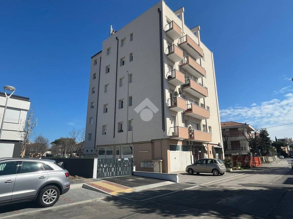 appartamento in vendita a Rimini in zona Fiera Vecchia