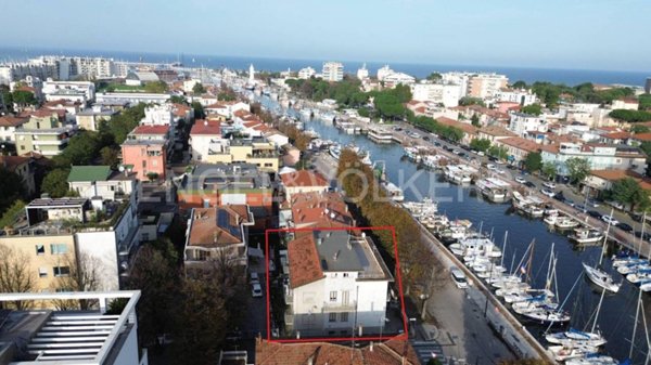 appartamento in vendita a Rimini in zona San Giuliano a Mare