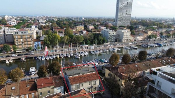 appartamento in vendita a Rimini in zona San Giuliano a Mare