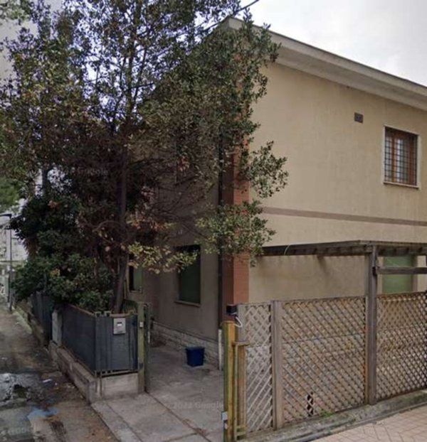 appartamento in vendita a Rimini in zona Marina Centro