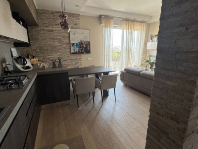 appartamento in vendita a Rimini in zona Marina Centro