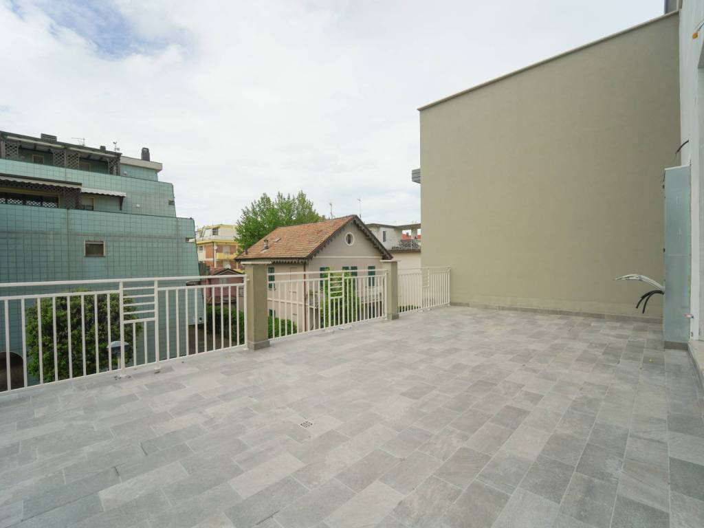 appartamento in vendita a Rimini in zona Viserbella