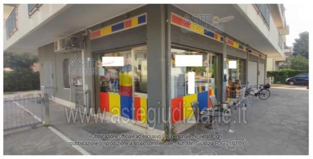 negozio in vendita a Rimini