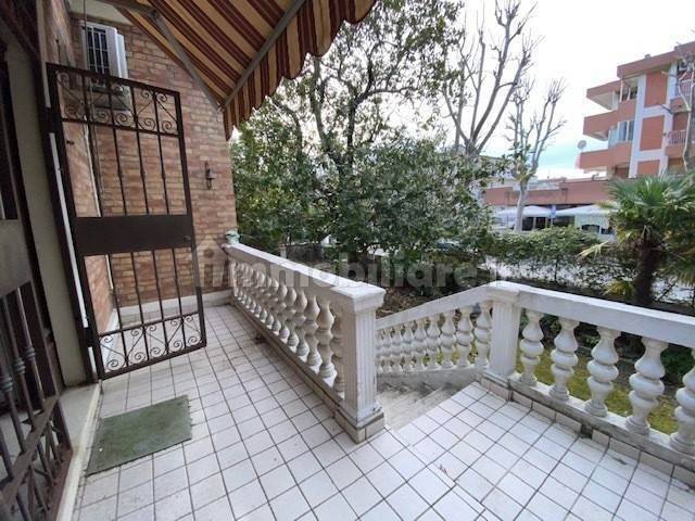 casa indipendente in vendita a Rimini in zona Bellariva