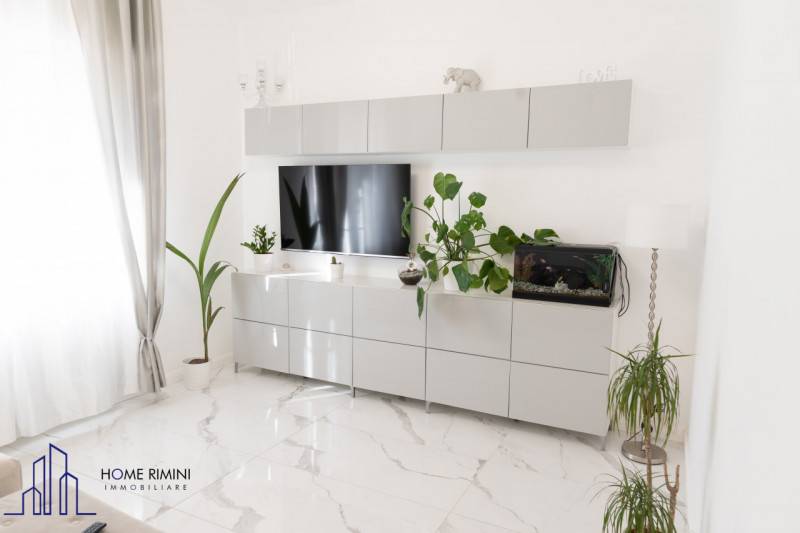 appartamento in vendita a Rimini in zona Miramare di Rimini