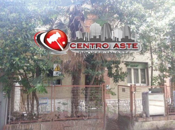 appartamento in vendita a Rimini in zona Marina Centro