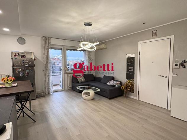 appartamento in vendita a Rimini in zona Colonnella