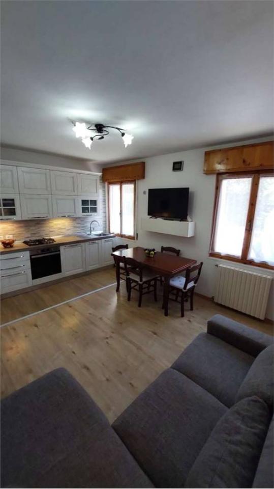 casa indipendente in vendita a Rimini in zona Vergiano