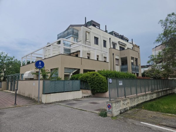 appartamento in vendita a Rimini in zona Marebello