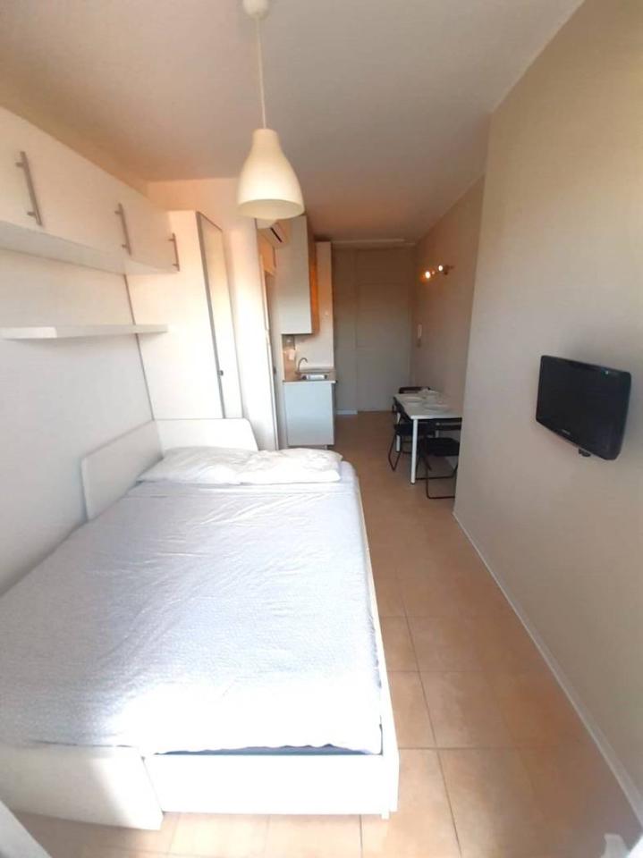 monolocale in vendita a Rimini in zona Lagomaggio