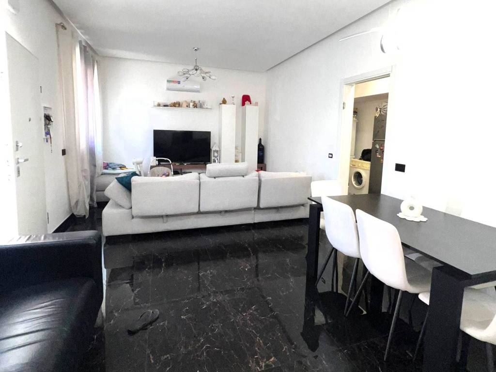 appartamento in vendita a Rimini in zona Rivazzurra