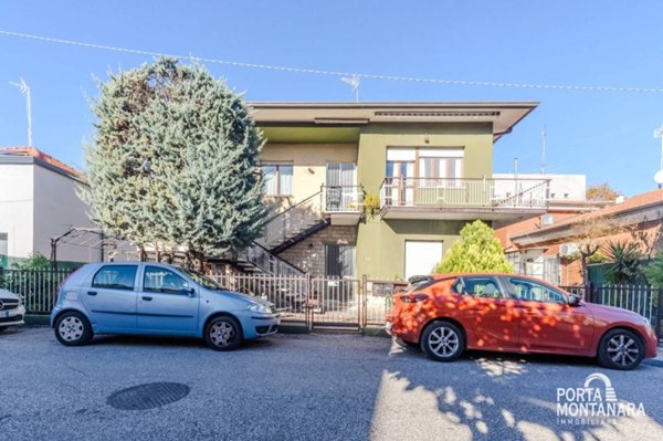 appartamento in vendita a Rimini in zona Lagomaggio