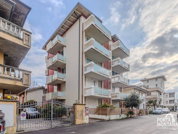 appartamento in vendita a Rimini in zona Viserba
