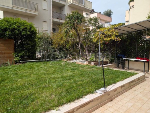 appartamento in vendita a Rimini in zona Marina Centro