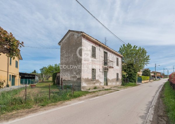 casa indipendente in vendita a Rimini in zona San Lorenzo in Correggiano