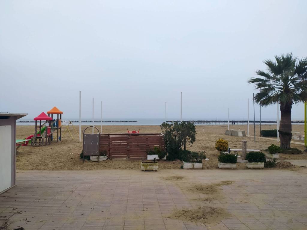 negozio in vendita a Rimini in zona Viserba