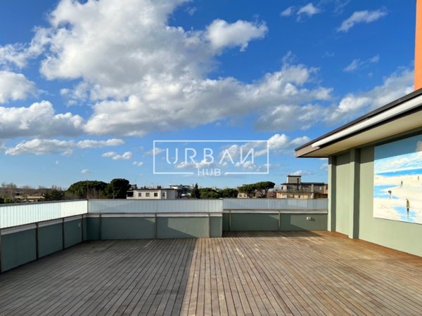 appartamento in vendita a Rimini in zona Miramare di Rimini