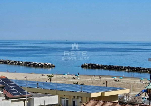 appartamento in vendita a Rimini in zona Torre Pedrera