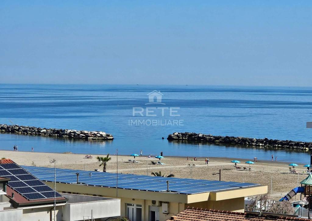 appartamento in vendita a Rimini in zona Torre Pedrera
