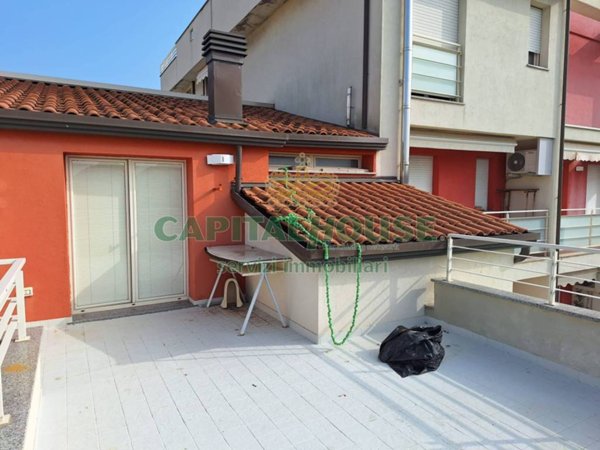 appartamento in vendita a Rimini in zona Viserba