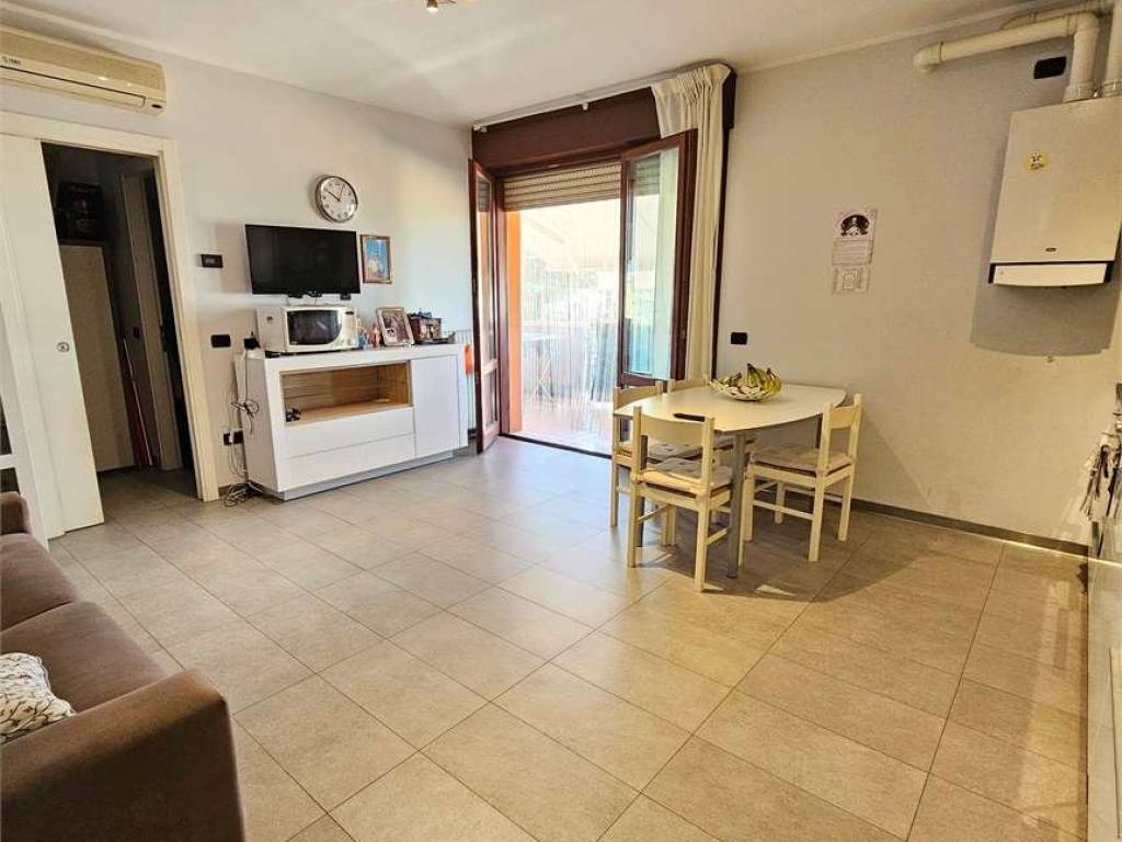 appartamento in vendita a Rimini in zona Spadarolo