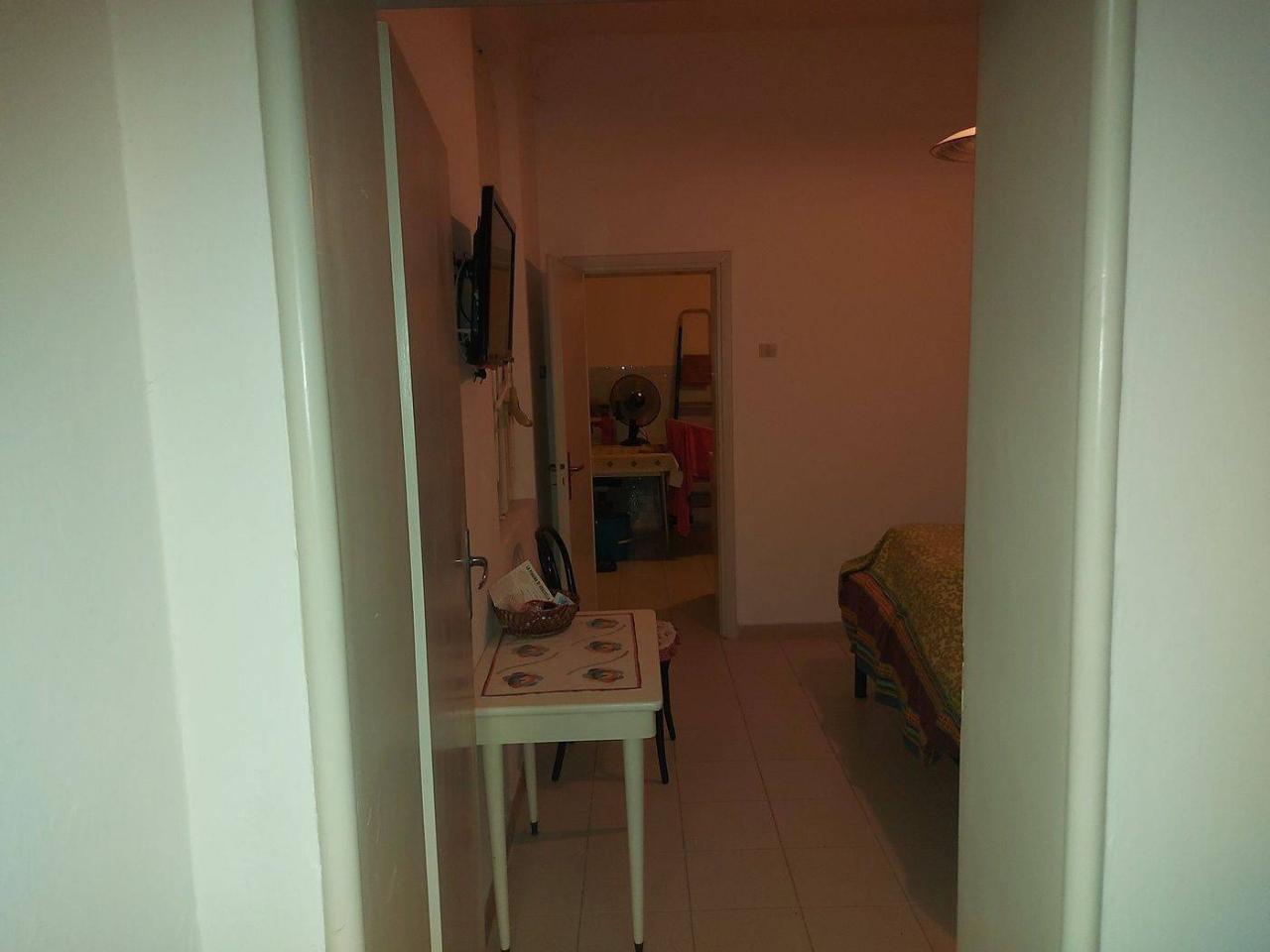 casa indipendente in vendita a Rimini in zona Marina Centro