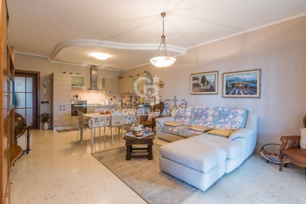 casa indipendente in vendita a Rimini in zona Centro Storico